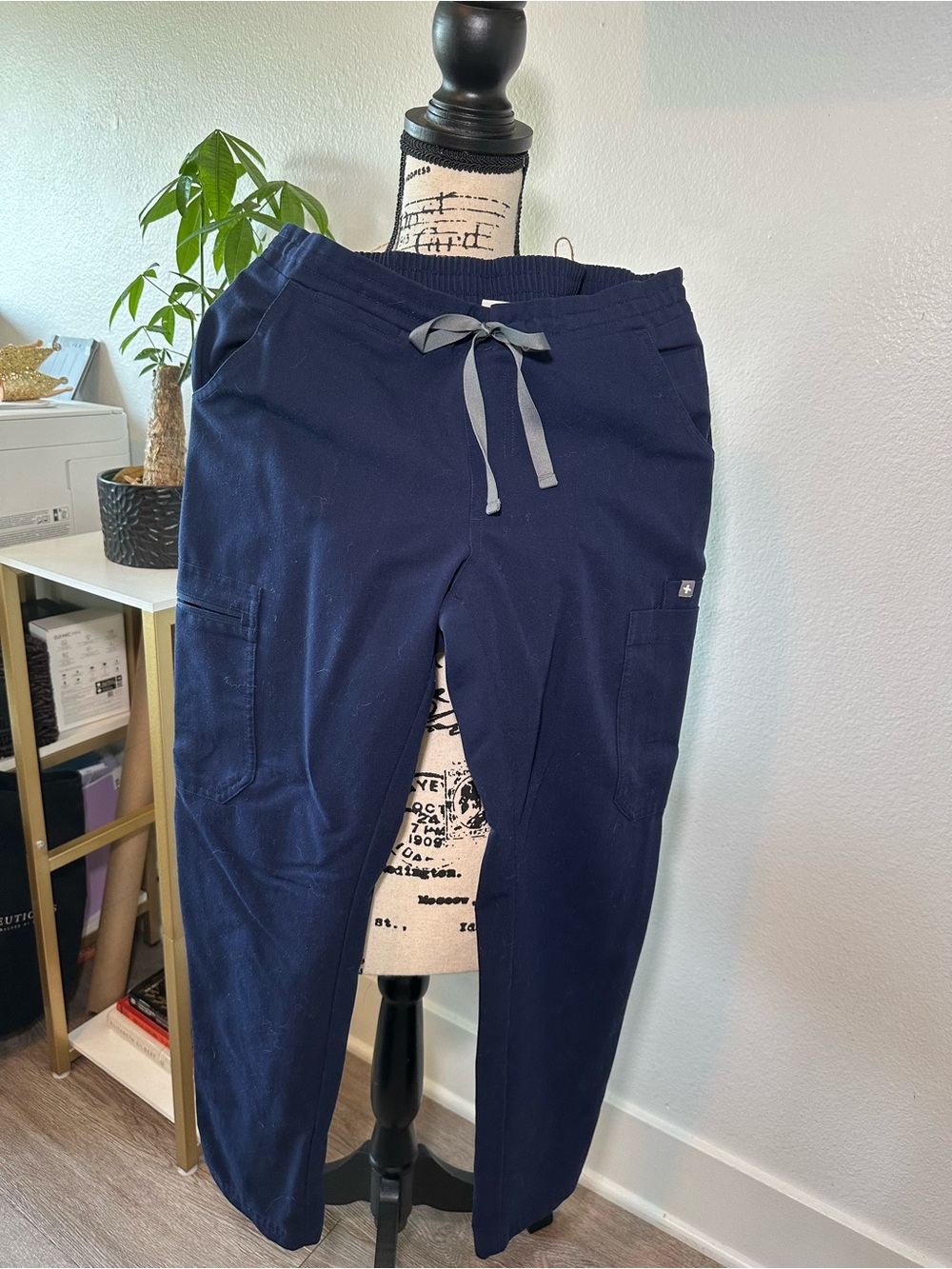 FIGS Navy Scrub Yola 2.0 Petite Pants XS/P